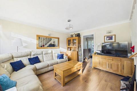 3 bedroom terraced house for sale, Blagrove Drive, Wokingham, Berkshire, RG41