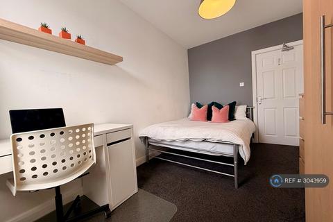 1 bedroom in a house share to rent, Borough Road, Middlesbrough, TS1
