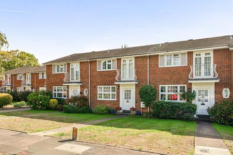 3 bedroom terraced house for sale, Gilbert Road, Pinner
