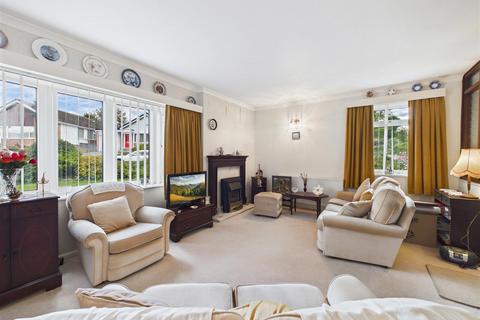 2 bedroom bungalow for sale, Beechwood Road, Dronfield