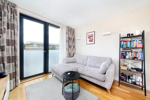 1 bedroom flat to rent, Wynne Road, London SW9