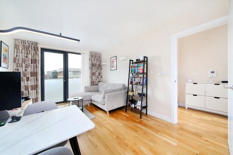1 bedroom flat to rent, Wynne Road, London SW9