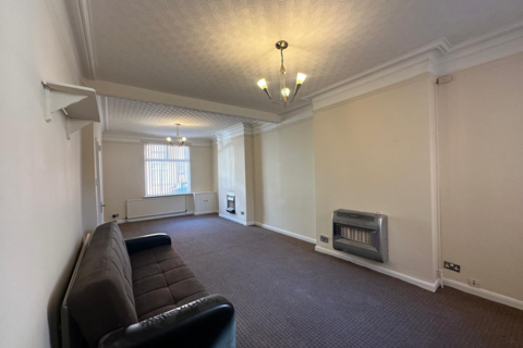 3 bedroom terraced house to rent, Darley Street, Leicester LE2