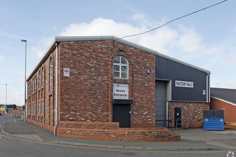 Industrial unit to rent, 32-36 Lye Byp Stourbridge DY9 8JD