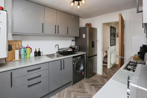 3 bedroom end of terrace house for sale, St. Anns Crescent, Gosport
