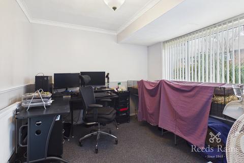3 bedroom semi-detached house for sale, Nesfield Road, Greater Manchester M23