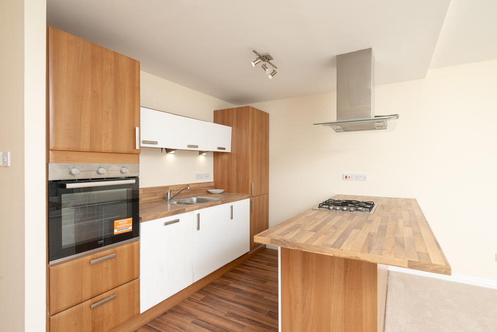 Apartment in Edinburgh - View 4