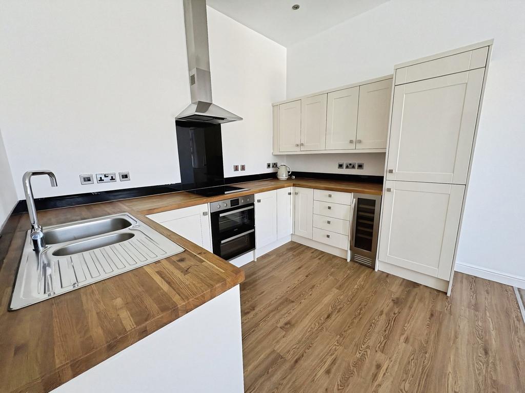 Apartment in Morley - View 2