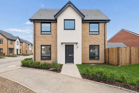 3 bedroom detached house to rent, Ryan Place, Stevenage SG1