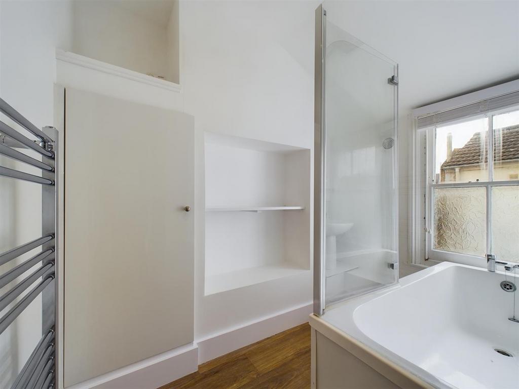 Apartment in Brighton - More