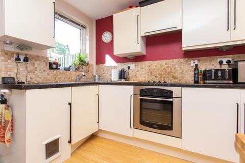 2 bedroom terraced house to rent, Military Road, Canterbury, Kent, CT1