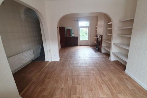 2 bedroom end of terrace house for sale, 31 Cannon Hill Road, Balsall Heath, Birmingham, West Midlands, B12 9NH