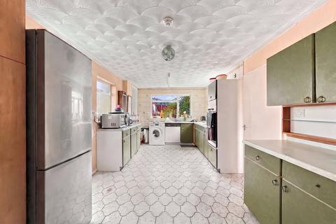 3 bedroom detached bungalow for sale, Yorath Road, Whitchurch CF14