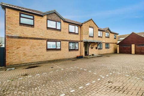1 bedroom flat for sale, Brighton Road, Lancing, West Sussex, BN15