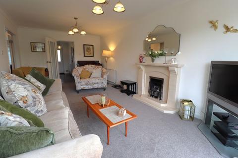 4 bedroom detached house for sale, Hill Avenue, Wickford, SS11