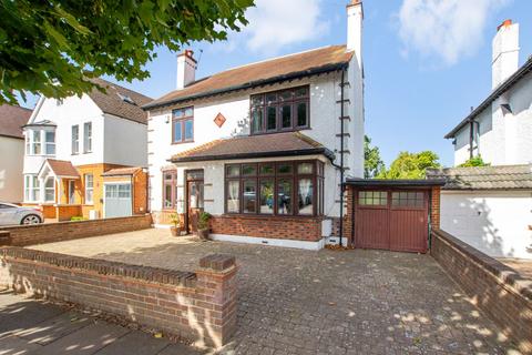 4 bedroom detached house for sale, Sandhurst Road, Sidcup, DA15