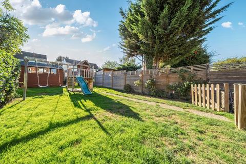 2 bedroom end of terrace house for sale, Imperial Way, Chislehurst, BR7