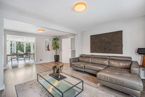 3 bedroom semi-detached house for sale, Tempest Avenue, Potters Bar, EN6