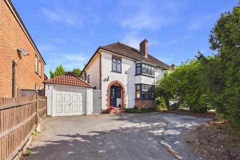 4 bedroom semi-detached house for sale, Bromley, Kent BR1