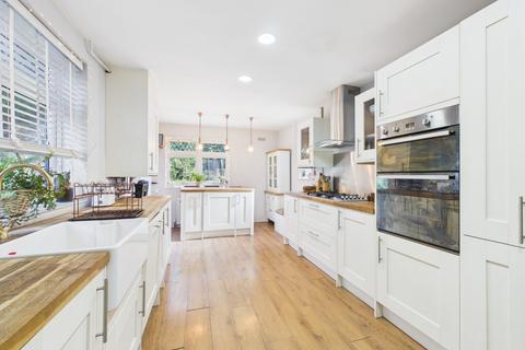 4 bedroom semi-detached house for sale, Bromley, Kent BR1