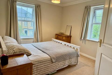 2 bedroom flat to rent, Homersham, Canterbury