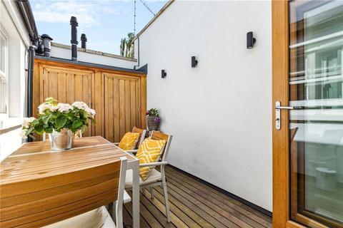 2 bedroom flat for sale, Railway Side, Barnes SW13