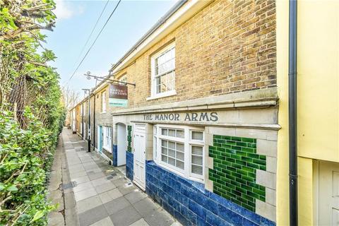 2 bedroom flat for sale, Railway Side, Barnes SW13