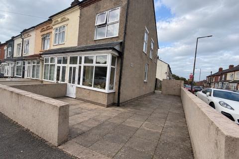 3 bedroom end of terrace house to rent, Lonsdale Road, Smethwick, B66