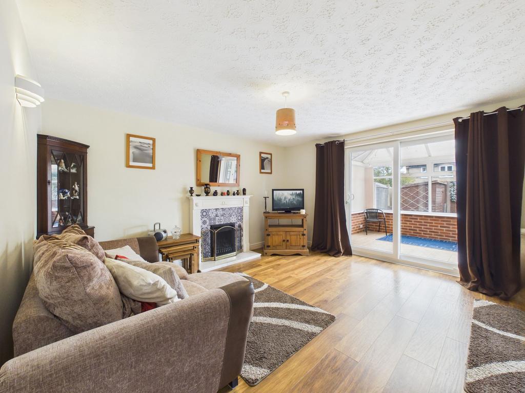 House in Nottingham - View 2