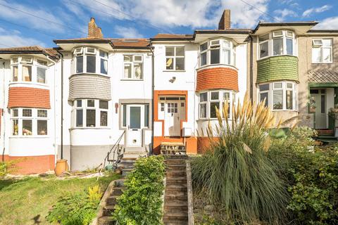 3 bedroom terraced house for sale, Bexhill Road, London