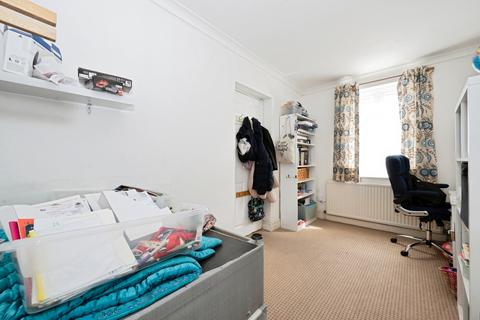 undefined, Longfellow Road, Worcester Park, KT4