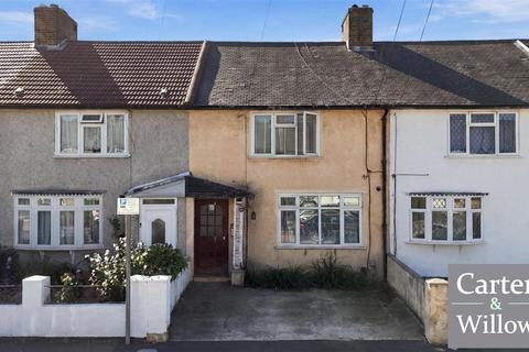 2 bedroom apartment for sale, Fitzstephens Road, Dagenham, Essex