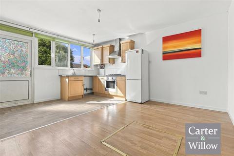 2 bedroom apartment for sale, Fitzstephens Road, Dagenham, Essex