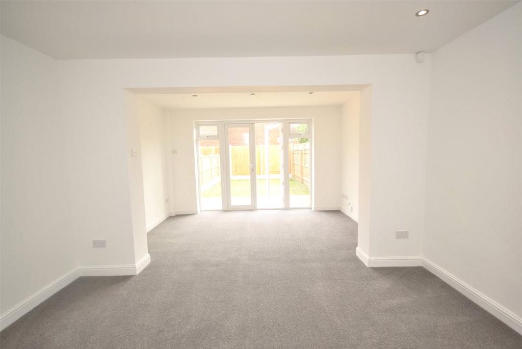 House in BRISTOL - View 5