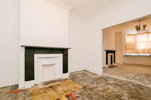 3 bedroom end of terrace house for sale, Natal Road, Ilford, London, IG1