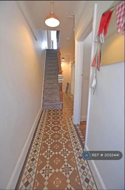 House in Cardiff, Gabalfa - View 3