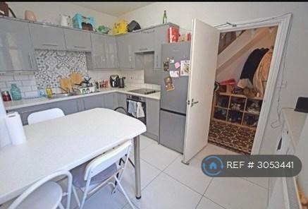 House in Cardiff, Gabalfa - View 5