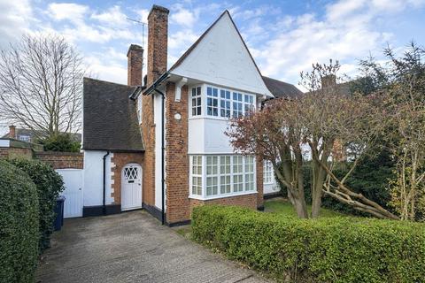 Willifield Way, Hampstead Garden Suburb, NW11