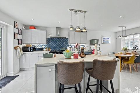 4 bedroom detached house for sale, Badgers Bank, Ipswich, IP2