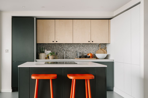 2 bedroom flat to rent, Balfron Tower, 7 St Leonards Road, London E14 0UY