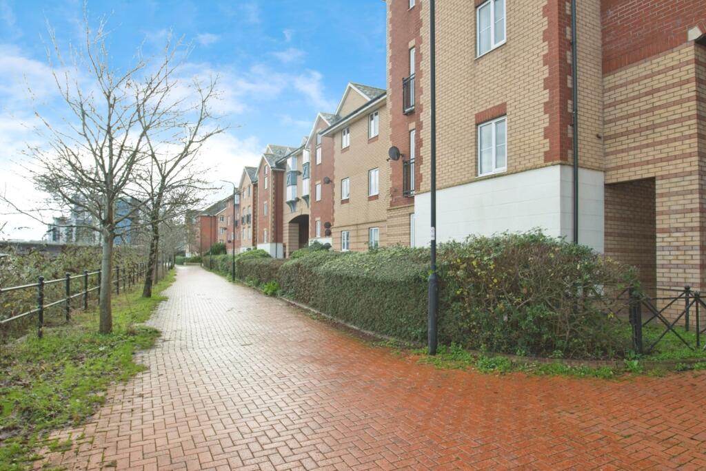 Apartment in Cardiff, Grangetown