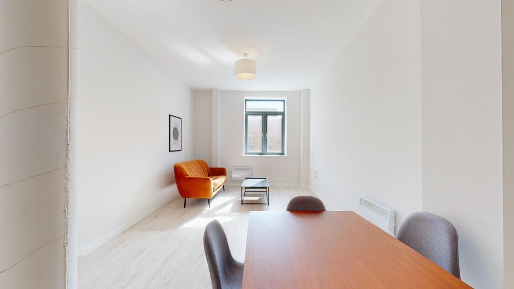 Apartment in Leeds - More