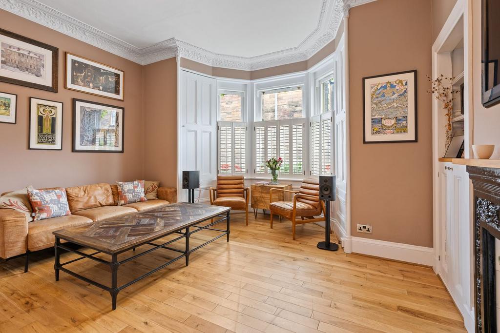 Apartment in Edinburgh - View 3