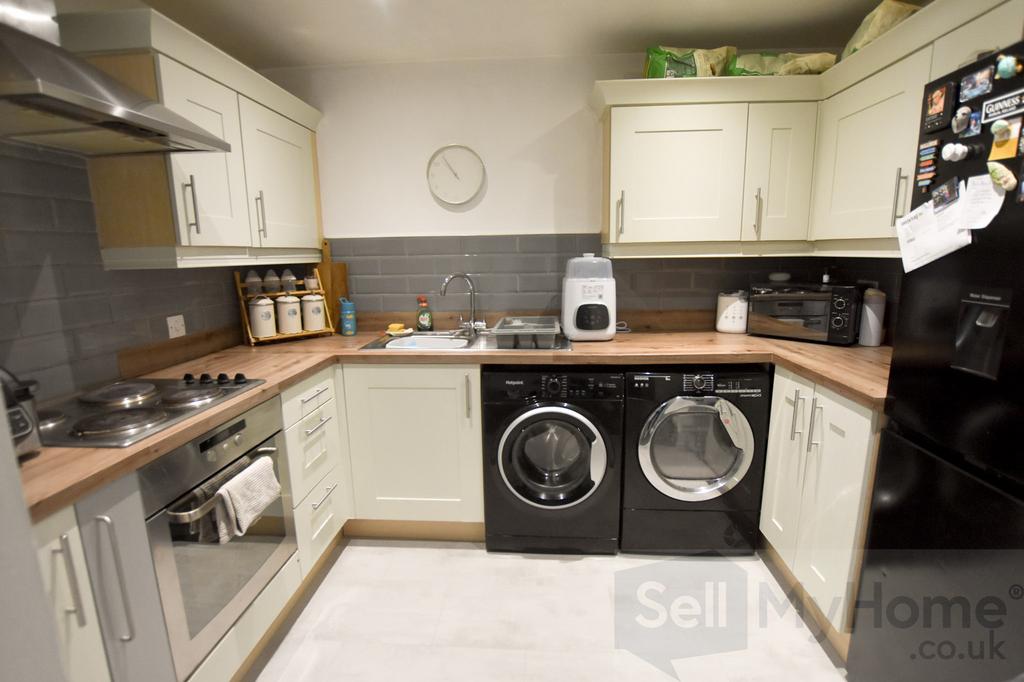 Apartment in Leicester, Hamilton - View 3
