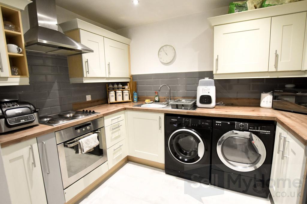Apartment in Leicester, Hamilton - View 4