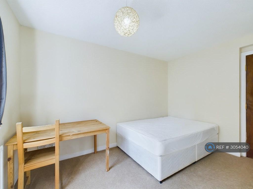 Apartment in Edinburgh - More