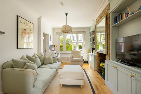 2 bedroom terraced house for sale, Derinton Road, London SW17