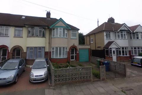 3 bedroom semi-detached house to rent, HARROW, Middlesex, HA2