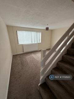 3 bedroom semi-detached house to rent, Lancaster Park, Chester, CH4