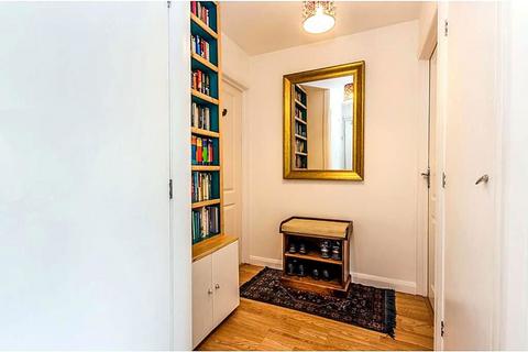 undefined, Ivy Road, London, N14 4LL